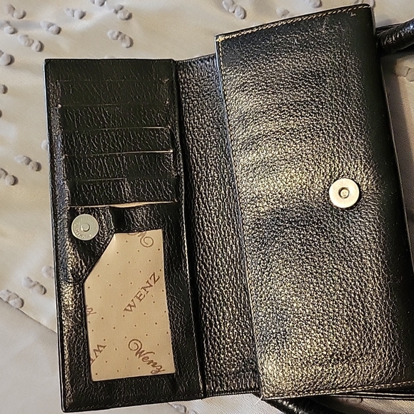 Purse and wallet - Picture 7 of 8